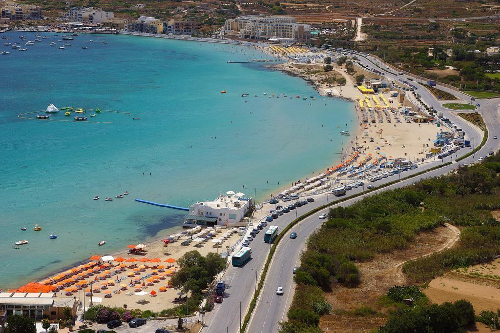 Seashells Apartments With Terrace, Just Off The Seafront In Bugibba - By Getawaysmalta St. Paul's Bay Quarto foto